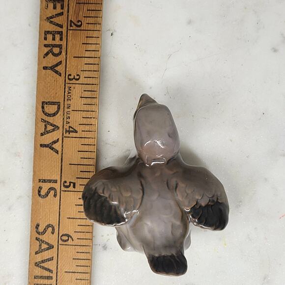 Vtg Bing Grondahl Young Sparrow Porcelain Figurine 1852 Tan Screeching For Food - Picture 8 of 14